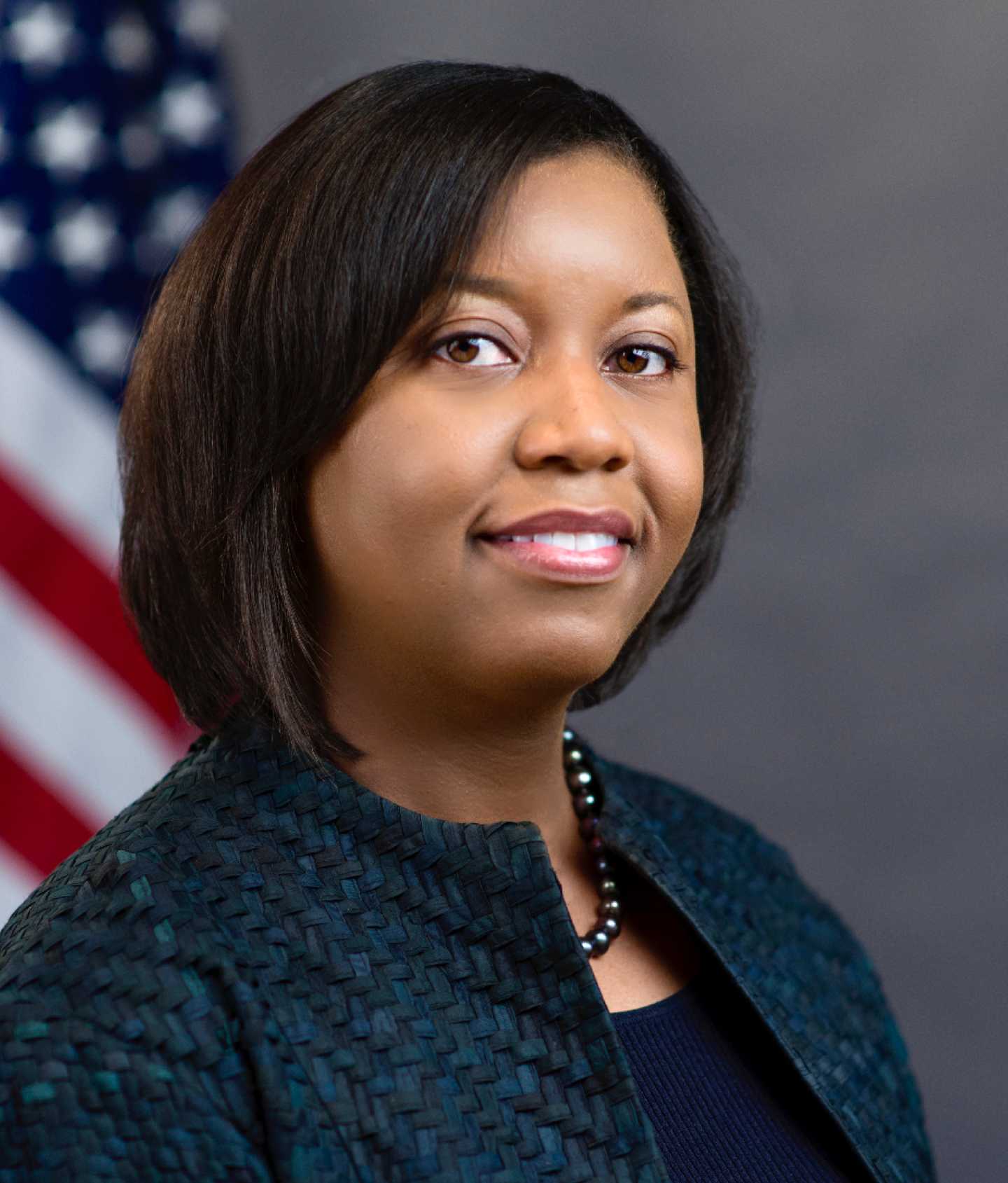 Tracey L. McNeil's headshot